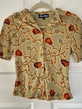 Bisou Bisou Olive Green and Orange Floral Button-Up Top